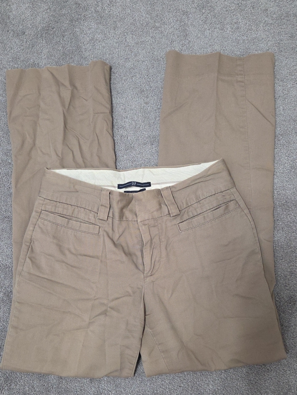 GAP Women’s Tan Chinos - Slim Flat-Front